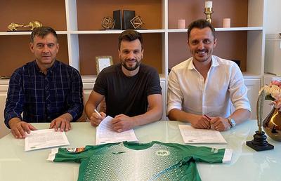 Transfer spectaculos în B! Un fost golgeter din Liga 1 s-a întors în România și a semnat cu o candidată la promovare
