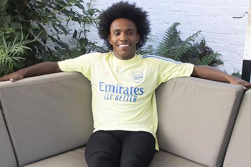 Willian, noua vedetă a lui Arsenal // FOTO: https://www.facebook.com/Arsenal/