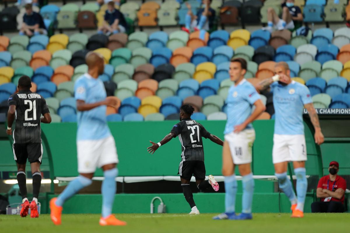 VIDEO+FOTO Guardiola pune la zid un jucător după eșecul lui Manchester City cu Lyon: „Nu poate face asemenea greșeli!”