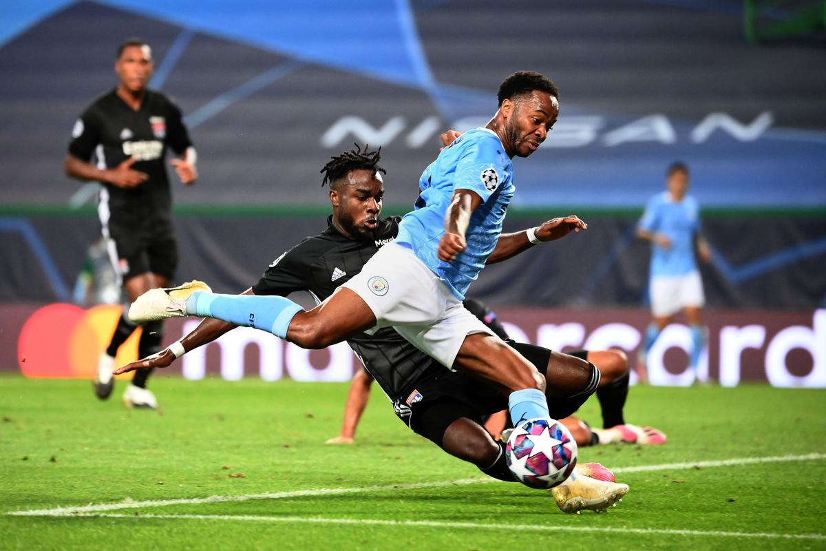 VIDEO+FOTO Guardiola pune la zid un jucător după eșecul lui Manchester City cu Lyon: „Nu poate face asemenea greșeli!”