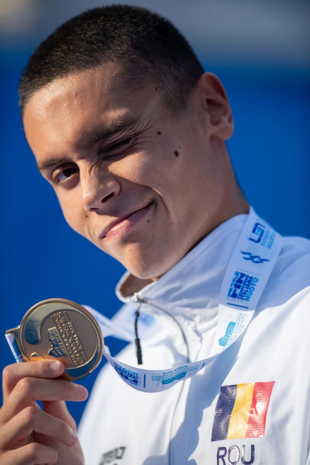 Cartea care-l inspiră pe David Popovici să doboare record după record: „Am citit-o de două ori”