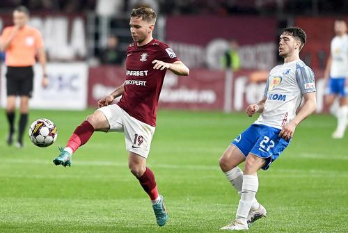 Andrei Borza, în dreapta, într-un meci contra Rapidului // foto: Imago Images