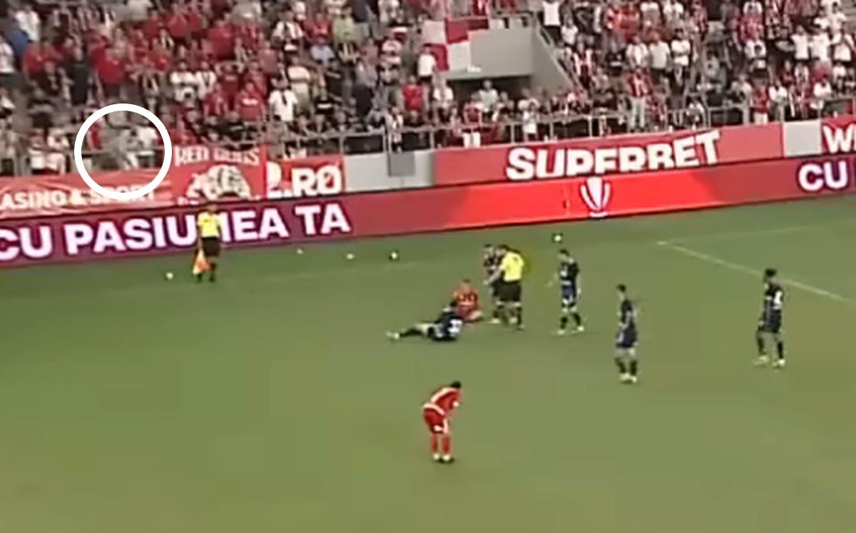 Arbitru luat la țintă în FC Botoșani - Dinamo