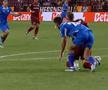 Decizie controversată la CFR Cluj - Maccabi Petach Tikva » Echipa lui Dan Petrescu a cerut penalty