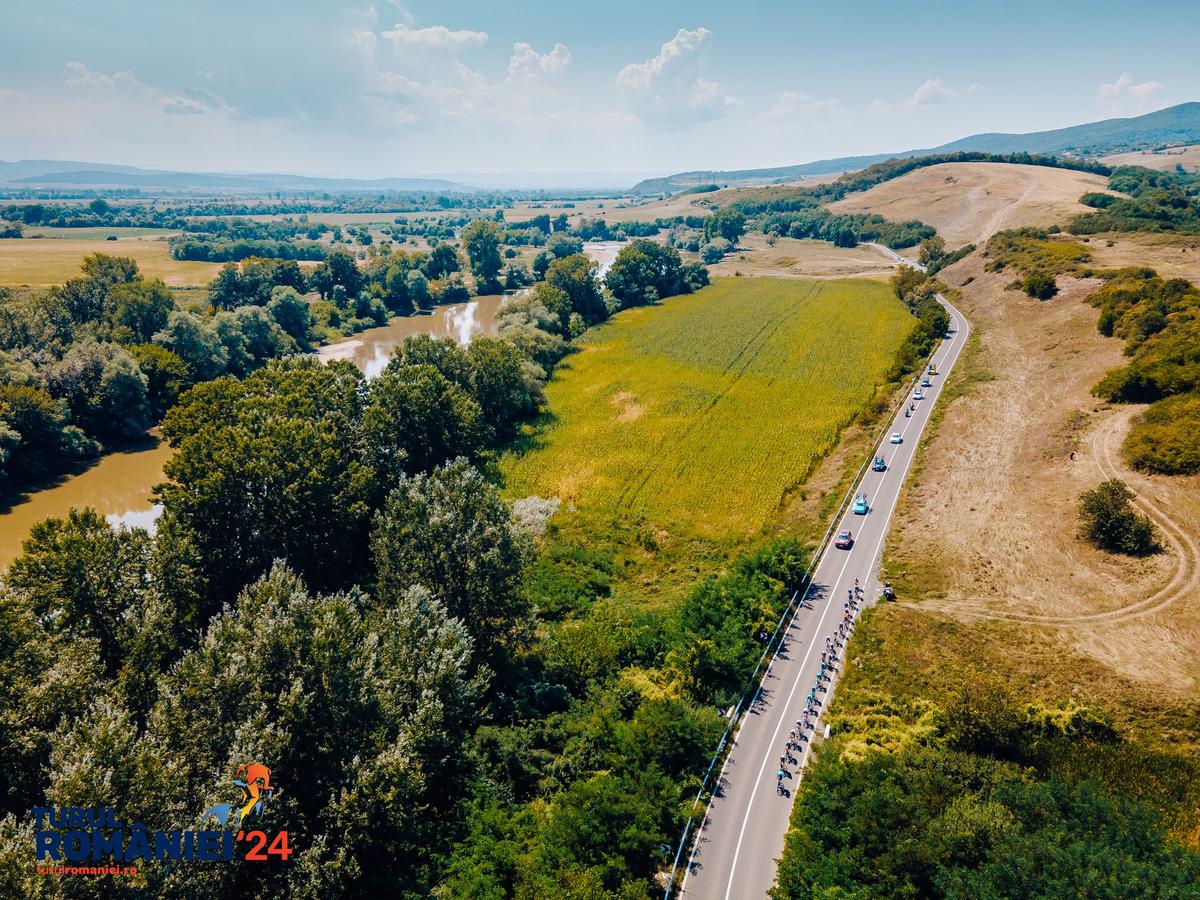 A început Turul României » Rezumatele din prima zi a competiției + start pe traseul Alba Iulia - Păltiniș