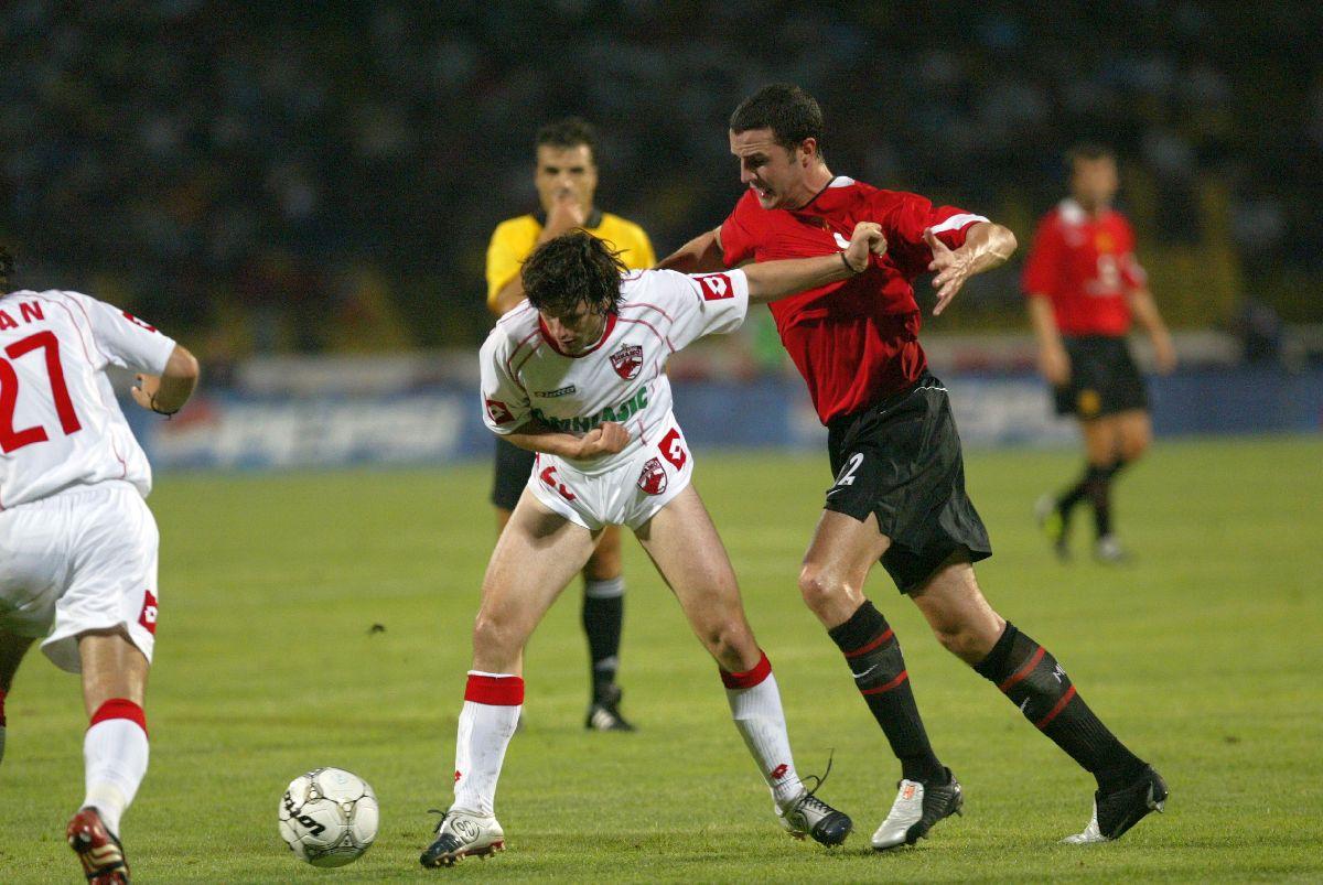 Povestea neștiută a titularului din Dinamo - Manchester United: „Am fost trimis la echipa a doua la retur” » 20 de ani de la o „dublă” istorică: „Nu i-am simțit aroganți sau cu ifose”