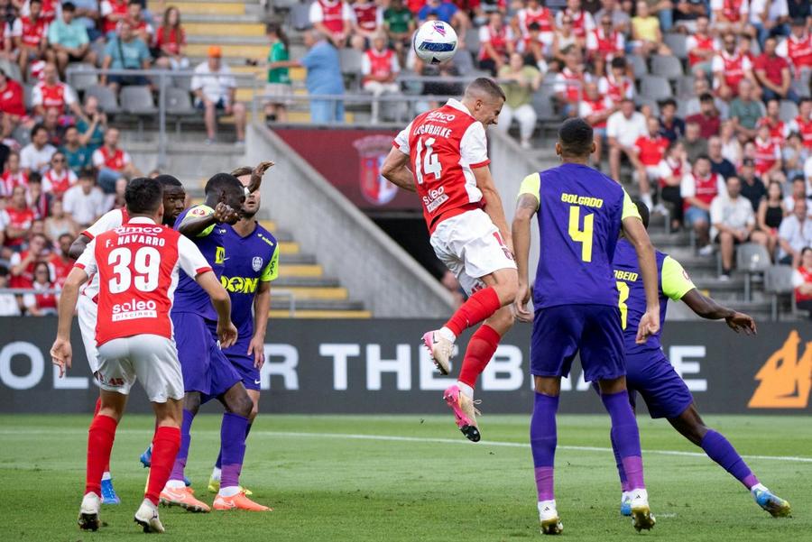 CFR Cluj, ironizată de portughezi, după eșecul cu Braga: „Prea fragili! Nu au ajuns la poartă” / Foto: Imago Statistică rușinoasă a cluburilor noastre în Europa » Numai trei campionate merg mai prost decât România