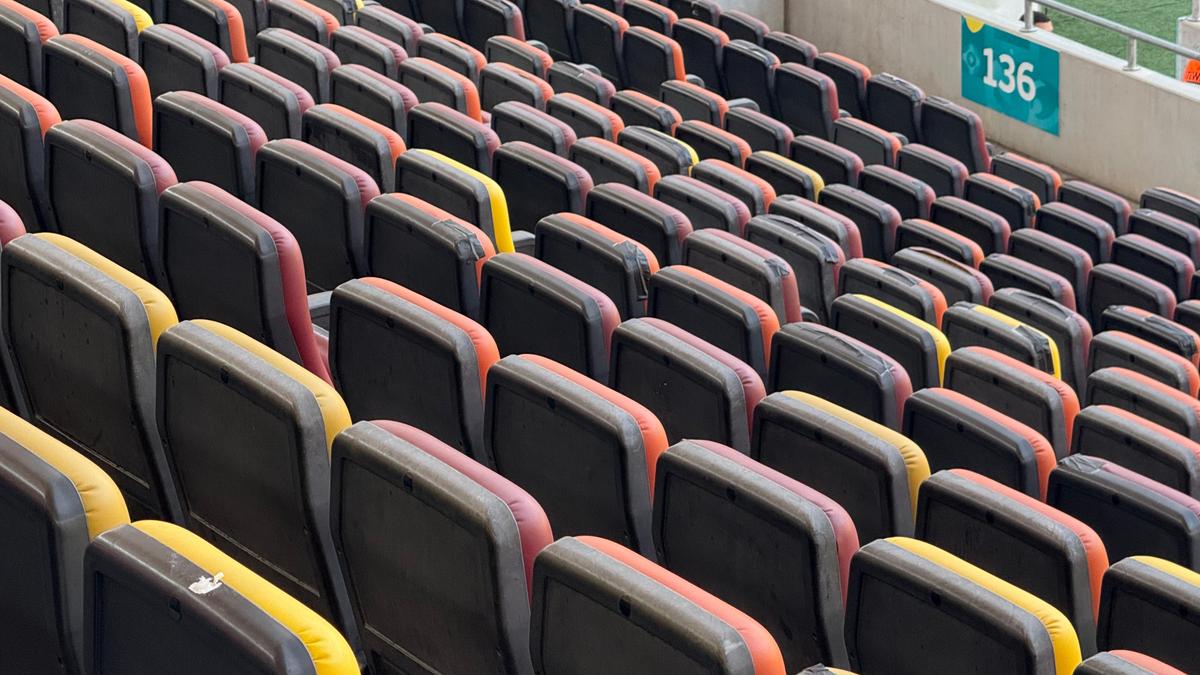 Condiții deplorabile pe Arena Națională înainte de Dinamo - UTA
