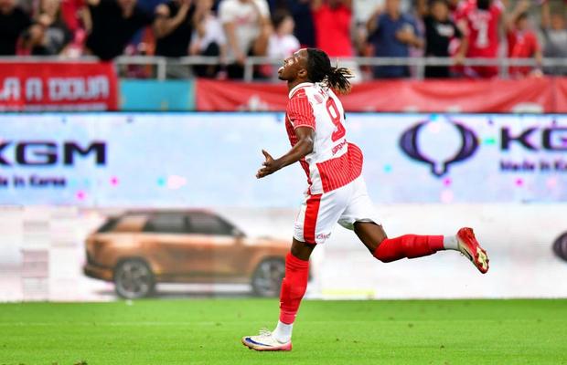A marcat primul gol pentru Dinamo și recunoaște: „Prefer să joc acolo”