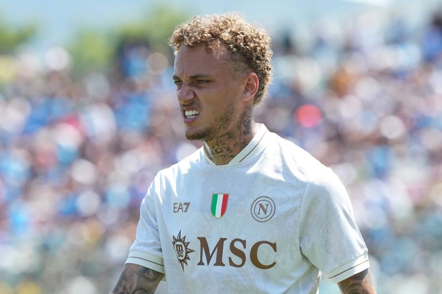 Noa Lang, fost jucător al lui PSV, acum în tricoul lui Napoli / Foto: Imago Cum îl văd fanii lui PSV pe Dennis Man: „Seamănă un pic cu...”