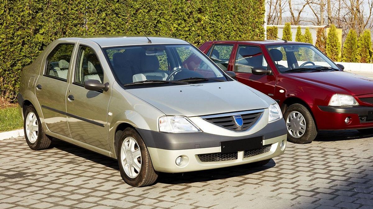 Mașina care a cucerit România se întoarce pe linia de producție: prima generație de Dacia Logan renaște peste hotare