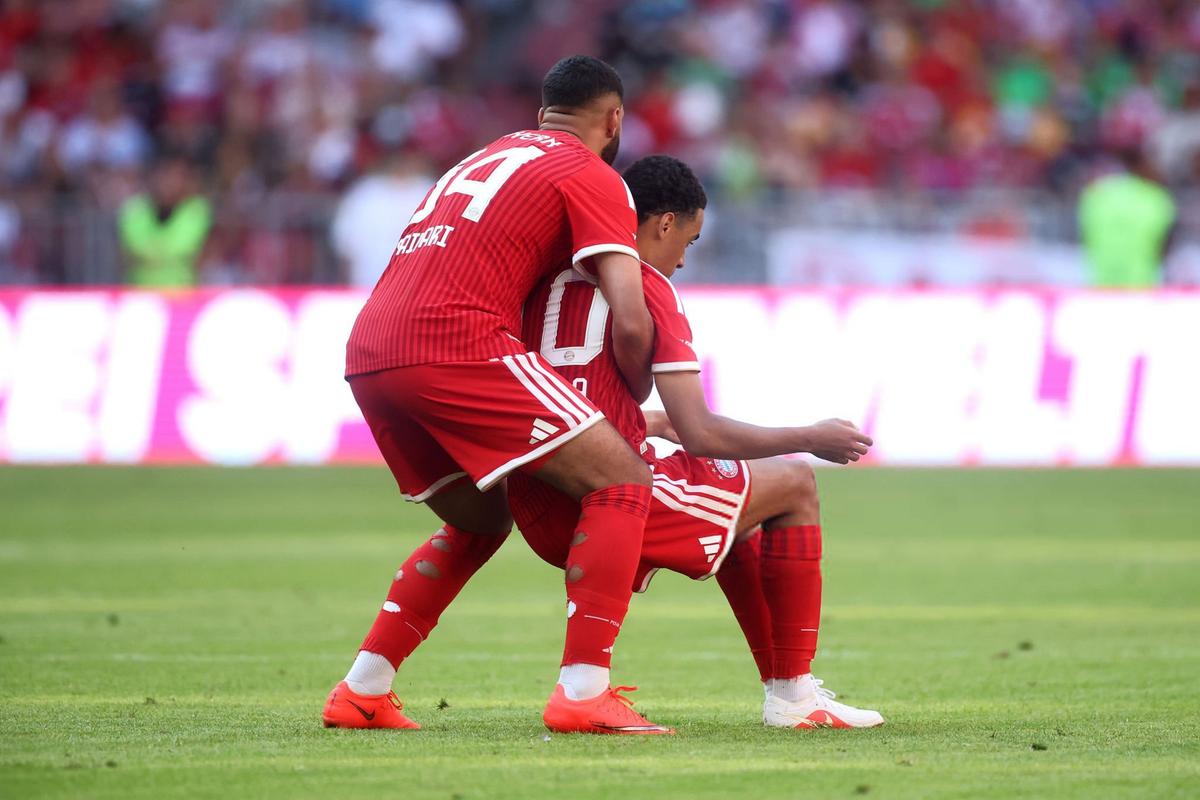 Momente de panică în amicalul lui Bayern » Jamal Musiala s-a prăbușit pe teren la două minute după gol