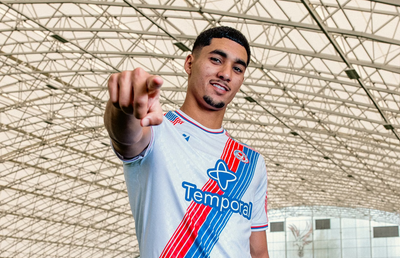 Jucătorul înțeles cu Inter a fost prezentat oficial în Premier League