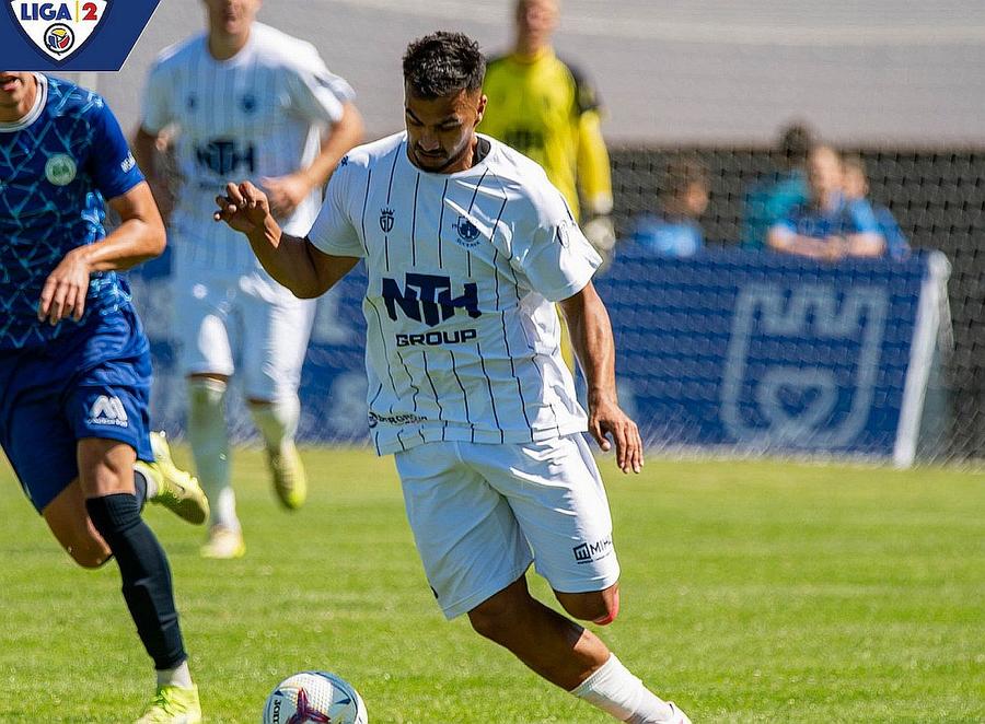 Gabriel Răducan, aici în acțiune la 2-0 cu ASA Târgu Mureș Atacantul crescut de Dinamo a început furtunos Liga 2, cu 3 goluri în 3 etape! L-a convins pe Petre Grigoraș