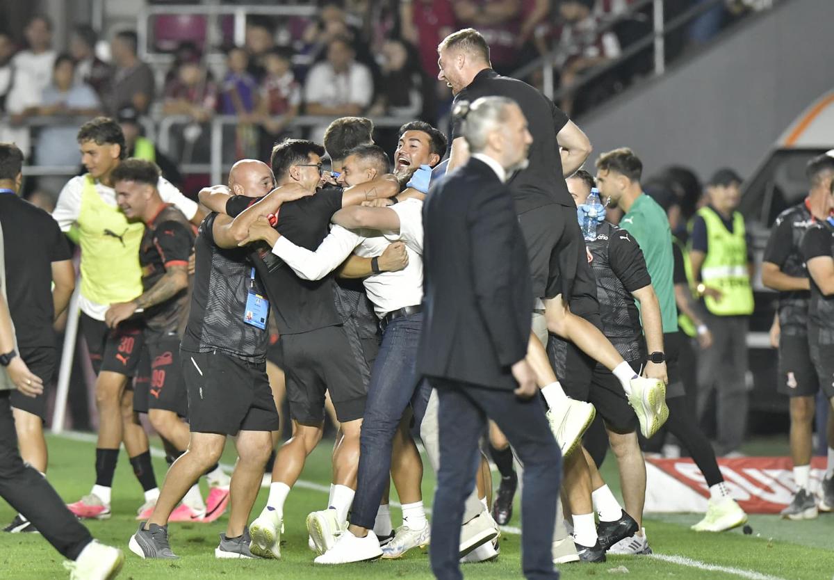 Imagini la finalul derby-ului Rapid - Dinamo