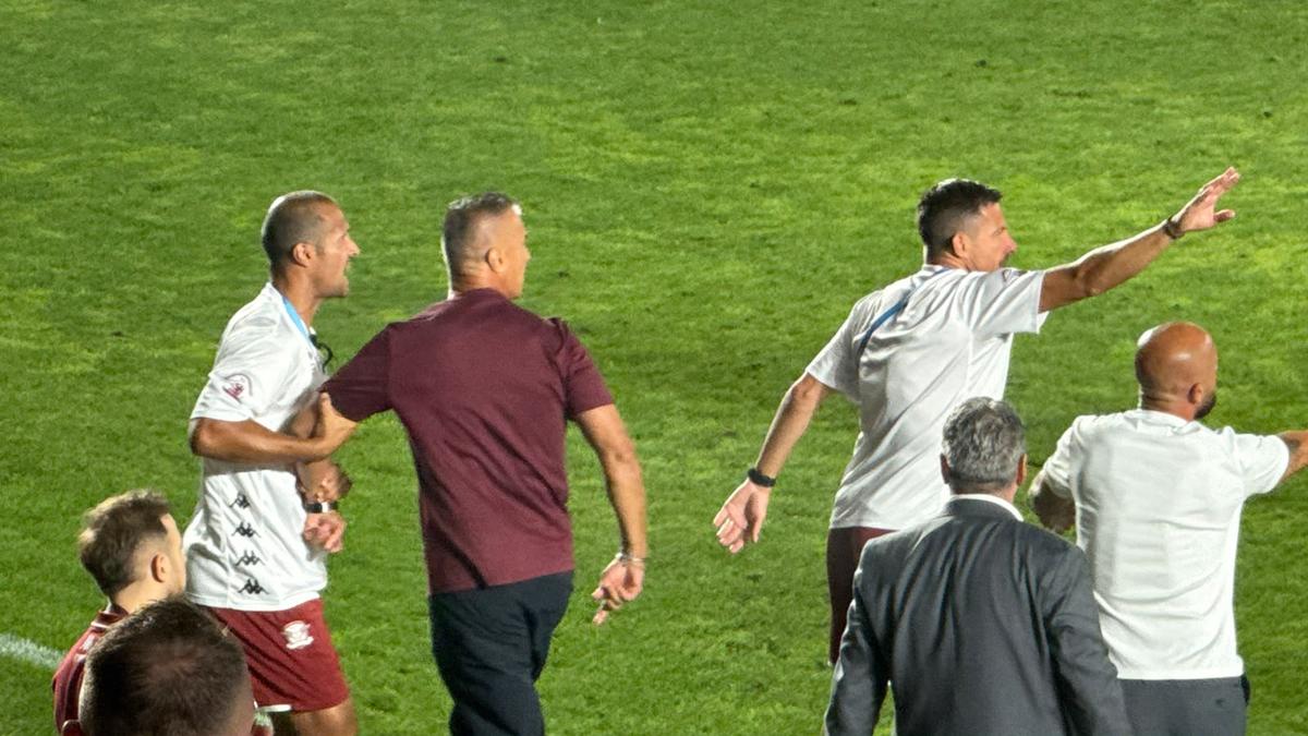Daniel Pancu, eliminat după o criză de nervi în Rapid - Dinamo