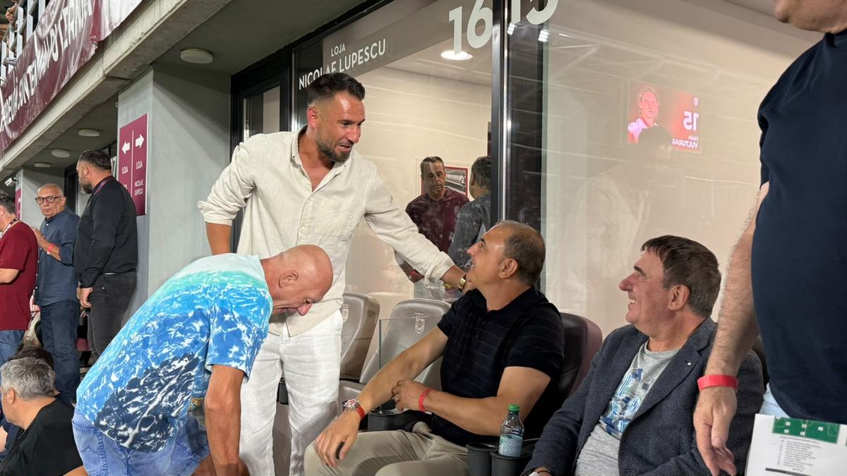 Jean Valvis, Gică Hagi, Florin Cîțu și Dan Petrescu la Rapid - Dinamo