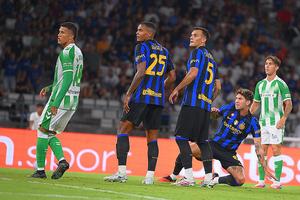 Nou-venitul la Inter i-a adus victoria lui Cristi Chivu în ultimul amical al verii