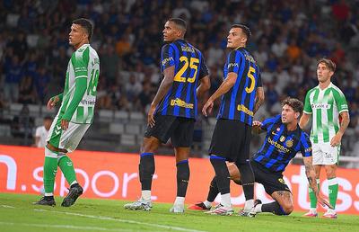 Nou-venitul la Inter i-a adus victoria lui Cristi Chivu în ultimul amical al verii