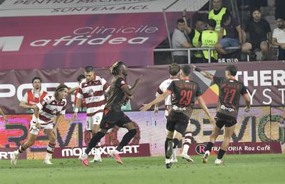 Dinamo ar putea pierde „cel mai bun jucător din România” în ultimele ore din perioada de mercato