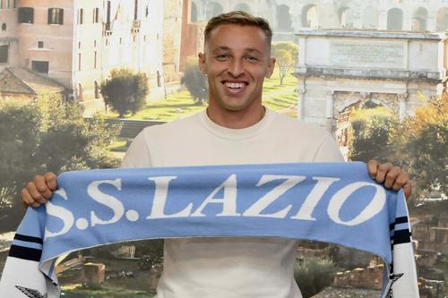 Davide Frattesi, prezentat oficial la Lazio // foto: facebook @SS Lazio