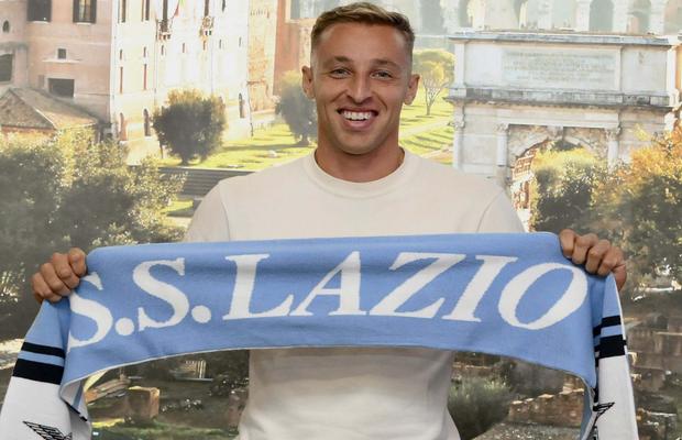 Cristi Chivu a rămas fără mijlocaș » A fost prezentat la o rivală din Serie A