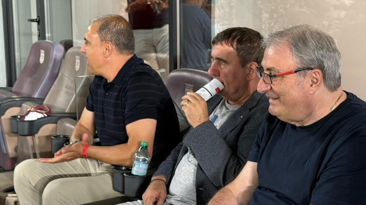 Jean Valvis, Gică Hagi, Florin Cîțu și Dan Petrescu la Rapid - Dinamo