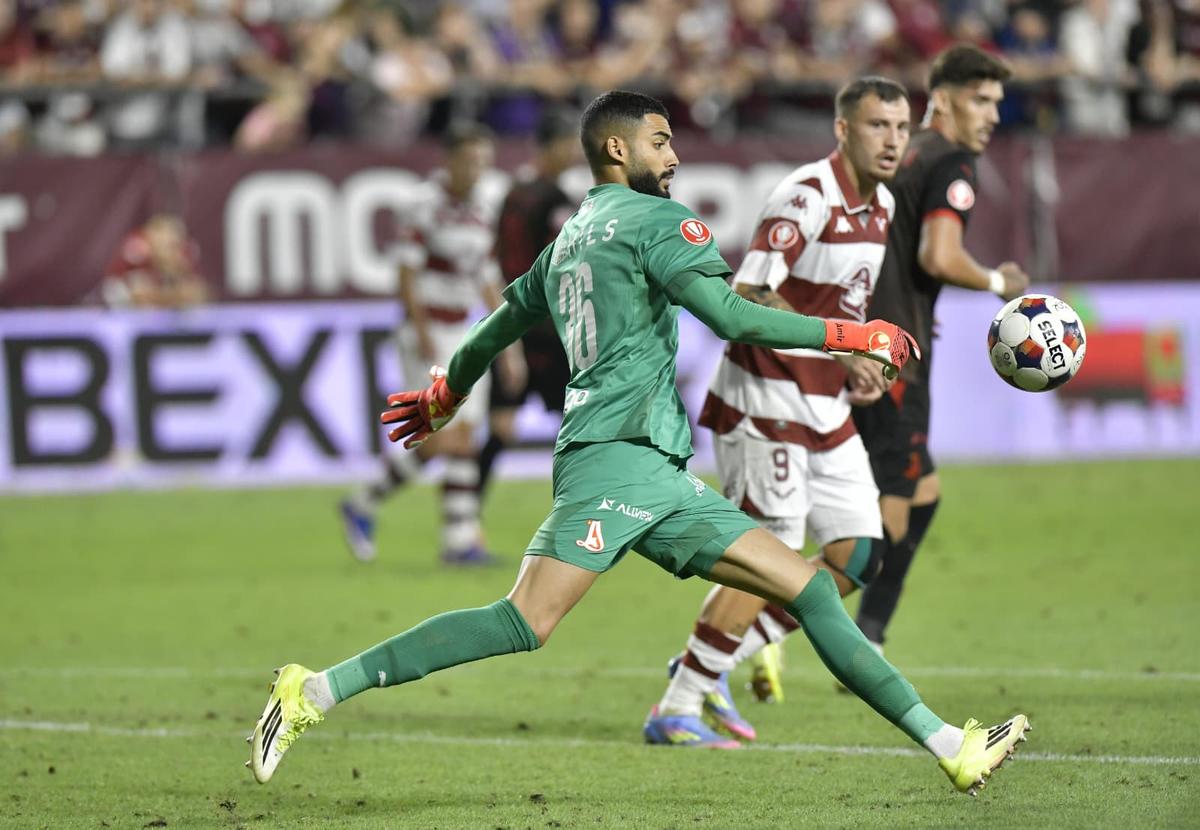 Imagini la finalul derby-ului Rapid - Dinamo