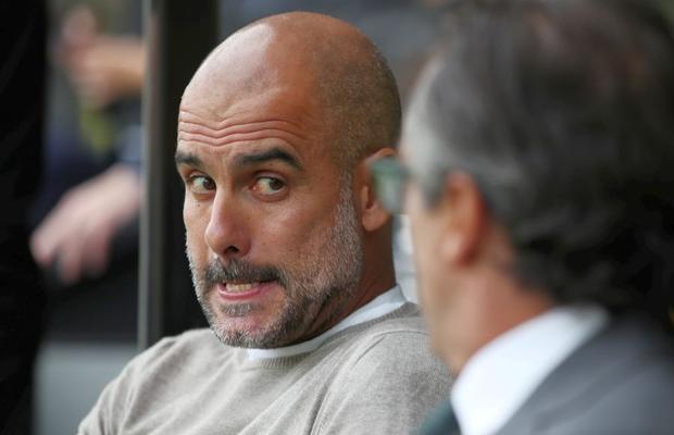 Norwich - Man. City 3-2 // Pep Guardiola, ironic cu Liverpool: „Felicitări! Sunteți campioni în septembrie”