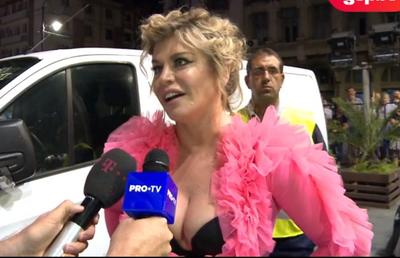 CRAIOVA - FCSB // VIDEO Loredana Groza, cel mai fierbinte suporter al Craiovei: „Hai, Piți! Sunt convinsă că vom câștiga”