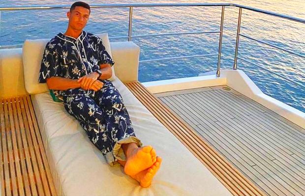 Al doilea fotbalist miliardar, după Cristiano Ronaldo » Doar Tiger Woods și Floyd Mayweather au mai reușit asta