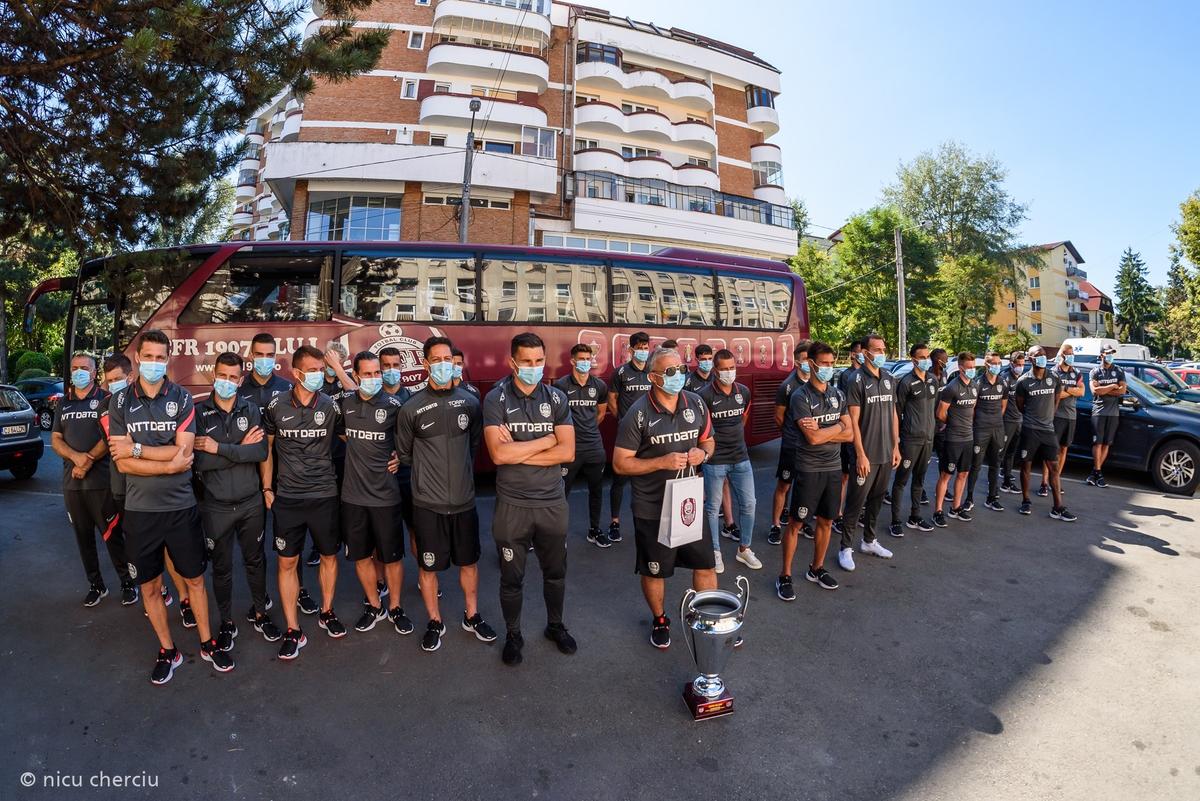 VIDEO + FOTO CFR Cluj, gest superb pentru medicii de la Spitalul de Boli Infecțioase din Cluj: „Voi sunteți eroii noștri! Ne înclinăm în fața voastră!”