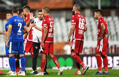 Fierbe vestiarul la Dinamo: jucătorii și Contra, duși cu vorba de Pablo Cortacero! Ce a promis din nou spaniolul