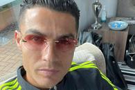 Entuziasmați de sosirea în Chișinău a lui Ronaldo, moldovenii glumesc pe seama pozei postate de superstar: „Bomboane de la Paștele Blajinilor”