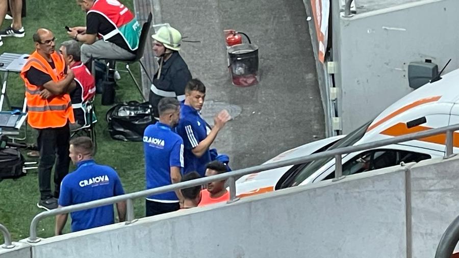 Detalii de la Dinamo - FCU Craiova 0-1: Vasilică i-a citit pe „câini”, dar a lăsat totul la vedere + Prezențe-surpriză pe Arena Națională