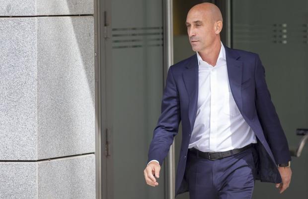 Ce interdicție a primit Luis Rubiales, fostul președinte al federației spaniole, după ce a fost audiat de procurori