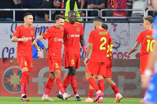Joyskim Dawa e om de bază în acest sezon la FCSB. Foto: Cristi Preda (GSP)