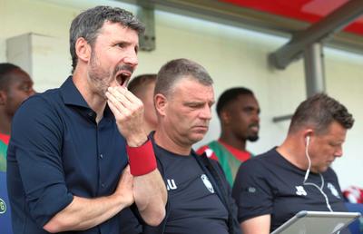 Van Bommel, altă gafă impardonabilă » A uitat să înscrie un titular pentru Liga Campionilor