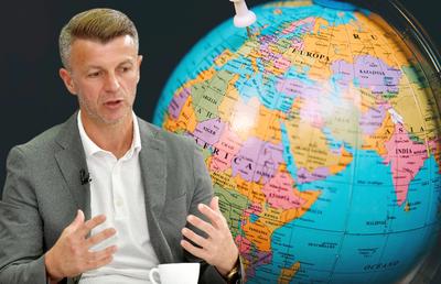 Ovidiu Burcă a fost fotbalistul globe-trotter, prin Ecuador, Japonia și China: „Toată lumea se uita la noi ca la niște extratereştri”