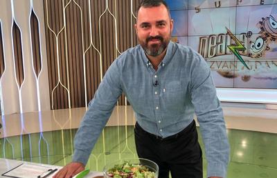 Fostul nutriționist al lui Hagi pune la îndoială argumentele Simonei Halep: „Pentru cei care cred că umblă câinii cu roxadustat în coadă prin fabricile de suplimente...”