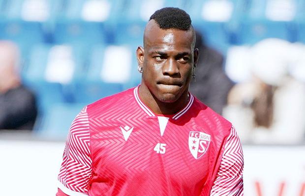 Rămas fără echipă la 33 de ani, Mario Balotelli a semnat cu fosta adversară a CFR-ului