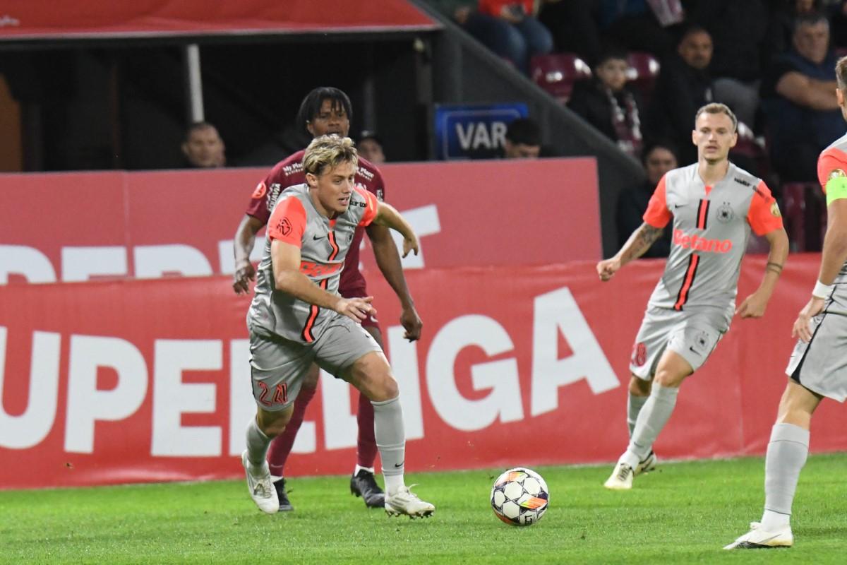 Balaj, supărat după ce CFR a ratat victoria cu FCSB: „Am gestionat greșit acel 2-0 și i-am băgat în meci. La final, se bucurau de parcă ar fi câștigat”