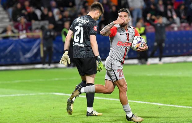 CFR Cluj - FCSB 2-2 » Jenantă în prima repriză, campioana a reușit 30 de minute foarte bune după pauză și a revenit spectaculos de la 0-2!