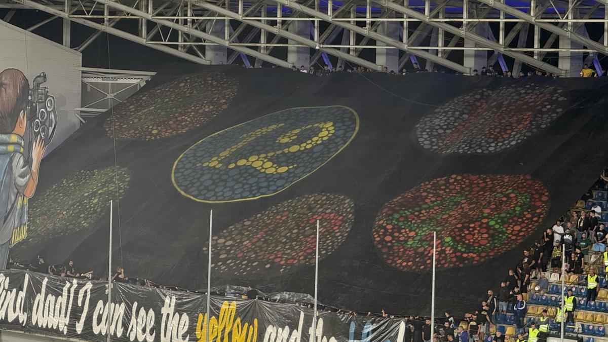 Atmosfera la Petrolul - Dinamo