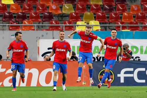 Ce urmează pentru FCSB până la pauza din octombrie / foto: Imago