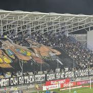 Scenografii spectaculoase la meciul Petrolul - Dinamo, din Superligă. Foto: Andrei Crăițoiu (GSP.RO)