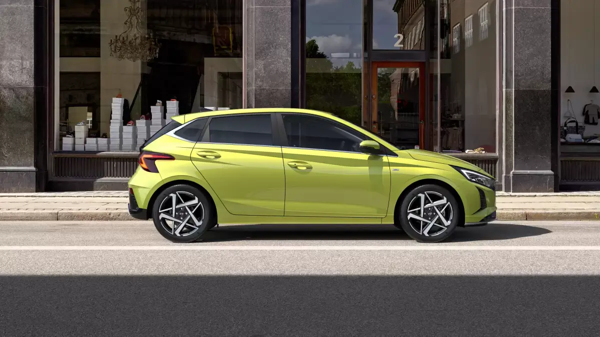 Mașina ce poate fi cumpărată cu bani puțini » Un expert din Spania o compară cu Dacia Sandero