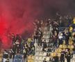 Scenografii spectaculoase la meciul Petrolul - Dinamo, din Superligă. Foto: Andrei Crăițoiu (GSP.RO)