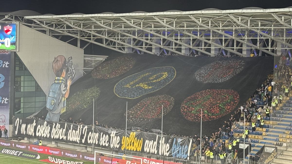 Atmosfera la Petrolul - Dinamo
