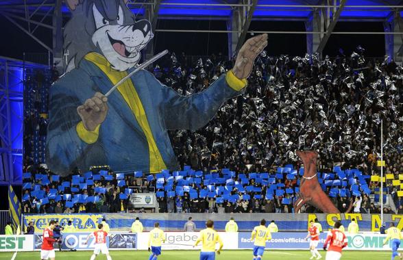 O ură care mocnește » Puțini știu de ce s-a rupt „frăția” dintre Petrolul și Dinamo + 30 de imagini dintr-o rivalitate caustică